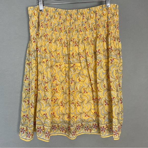 Max Studio Dresses & Skirts - Max Studio Skirt Yellow Floral Chiffon Smocked Shirred Spring‎ Flirty Lined Gray